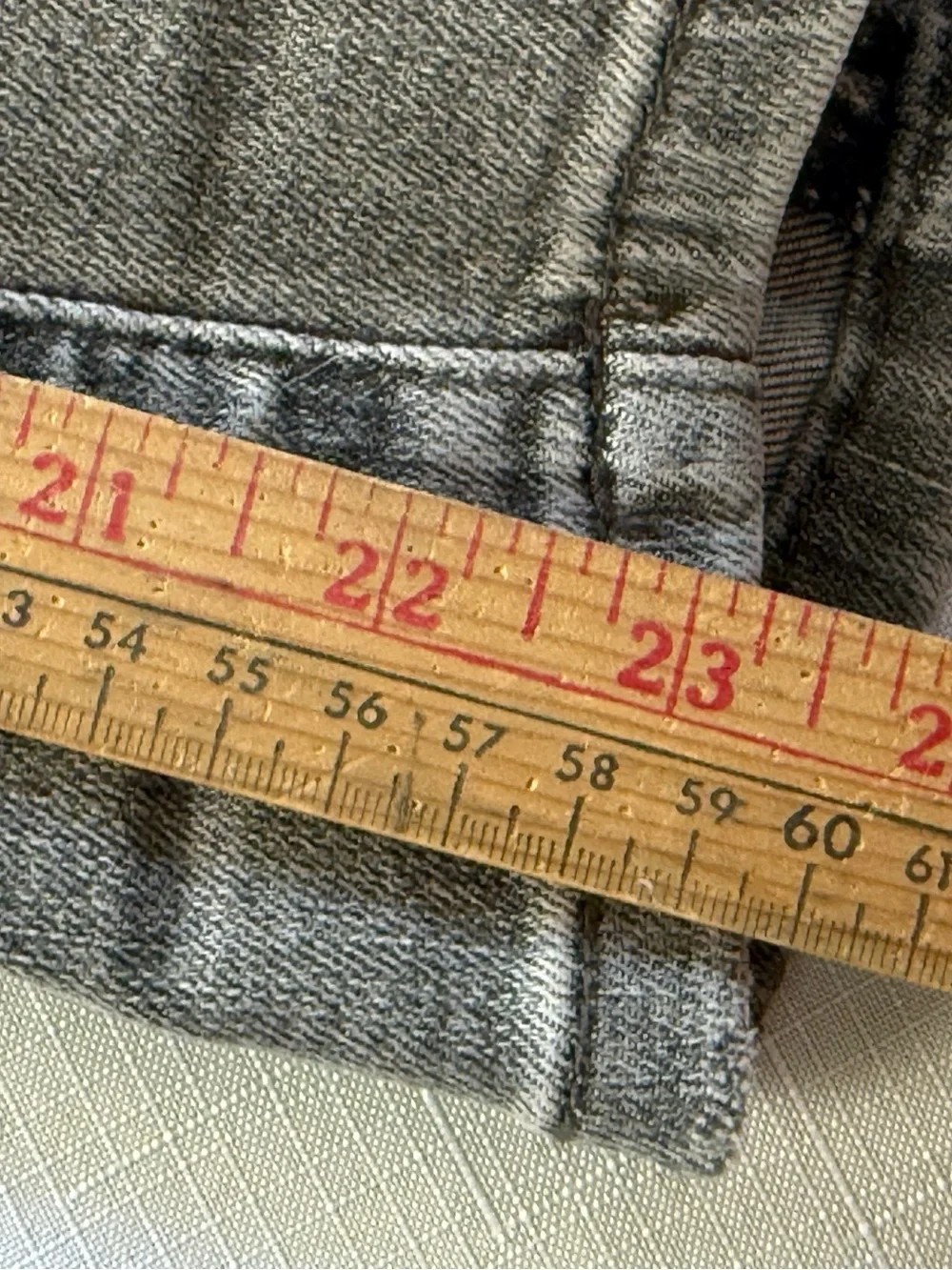Judy Blue Grey High Rise Button Fly Capri Jeans 14W JB78110 GR Womens 14W